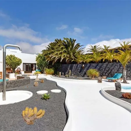 El Cactus Holiday home *
